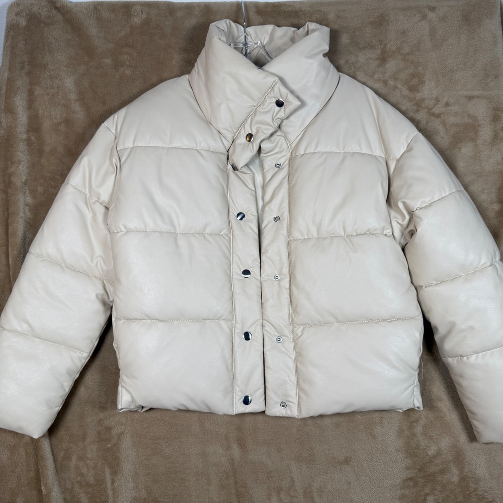 Express Womens Cream Faux Leather Puffer Jacket Funnel Neck Snap Front XS